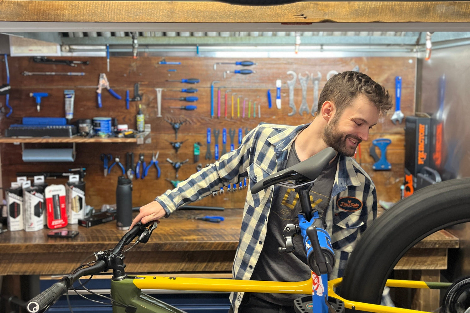 Mechanic offering bike repair services near me.