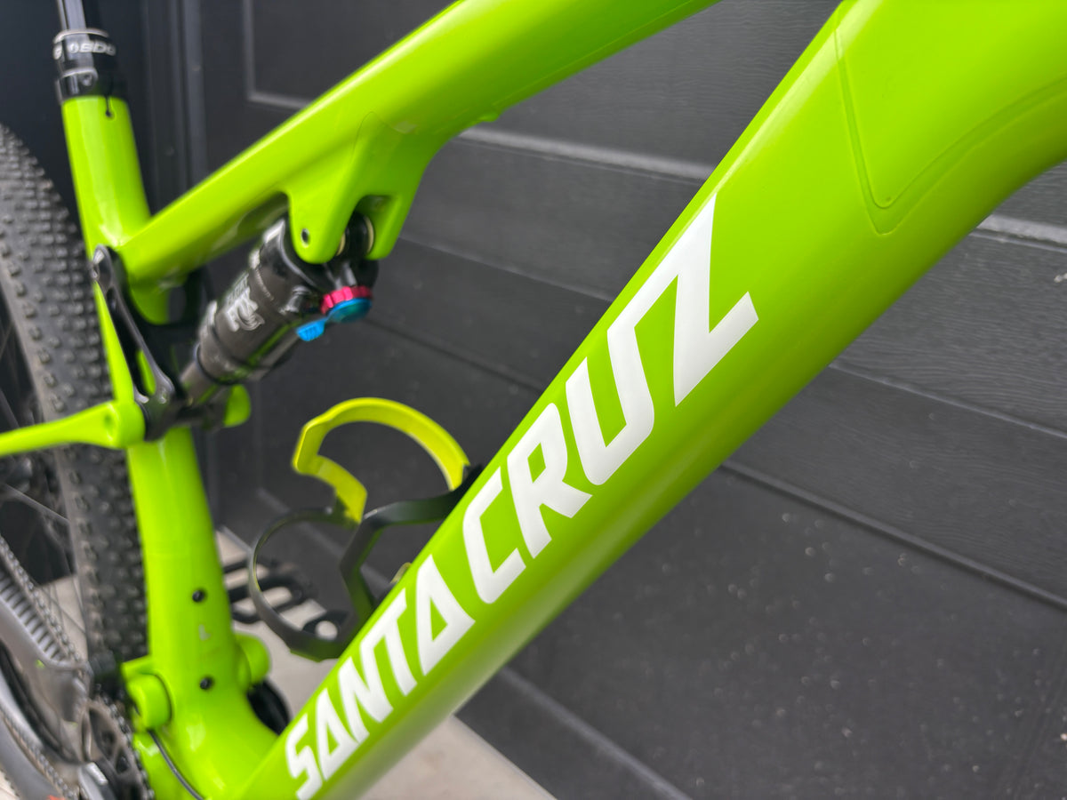 Santa Cruz Blur R Large (Pre-Ridden)