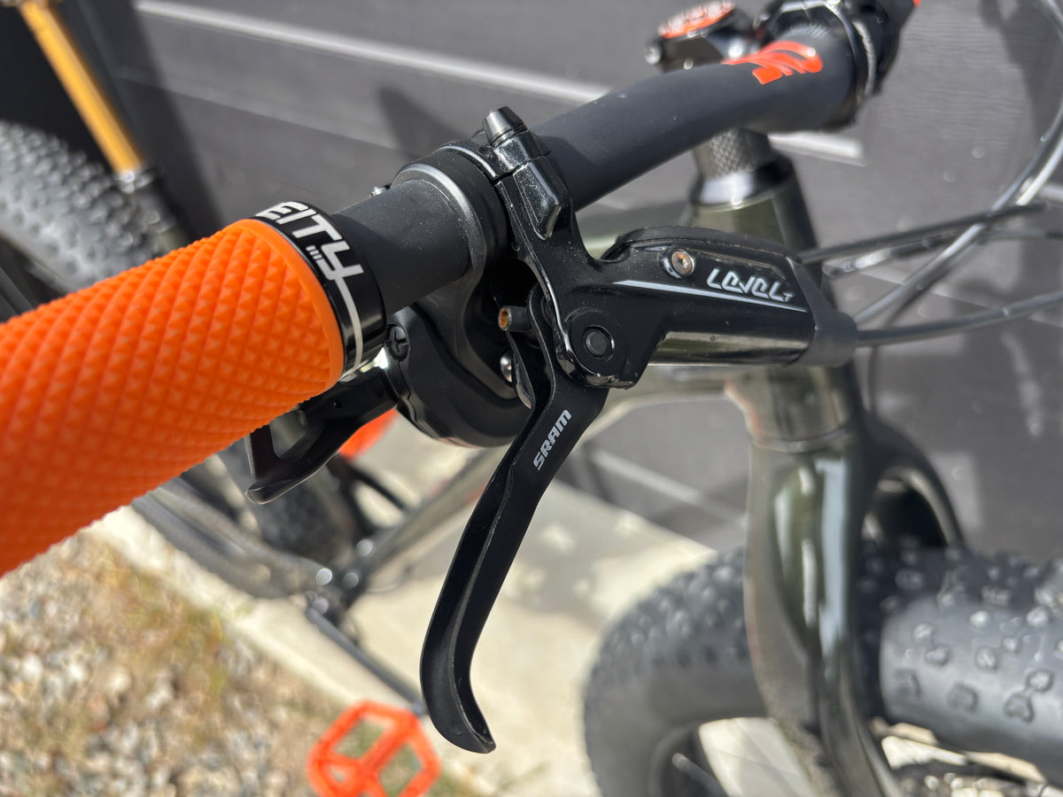 Giant Yukon 2 Large 2022 (Pre-Ridden)